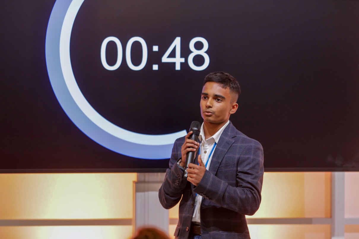  The youngest participant was 17-year-old Rajveer Honroa from the UK.